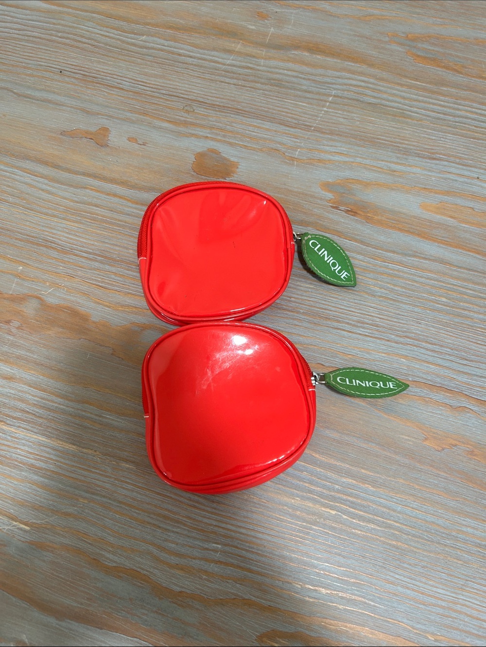 Clinique Apple pouches